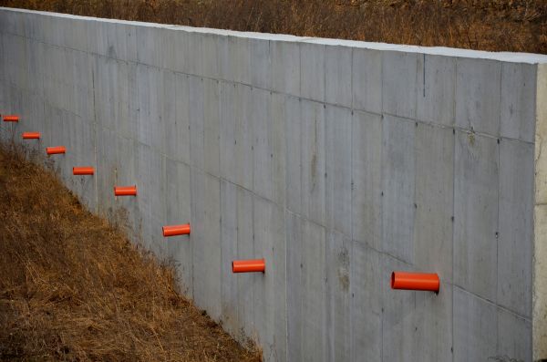 Cost of Retaining Wall Drainage in Saint Charles